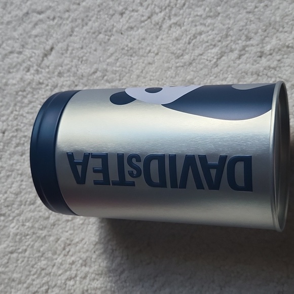 DavidsTea Panda Tin - Picture 2 of 5